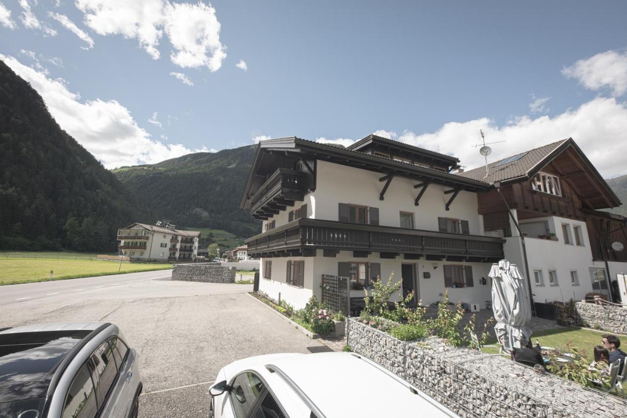 Village Charme Molini di Tures Luaran gambar
